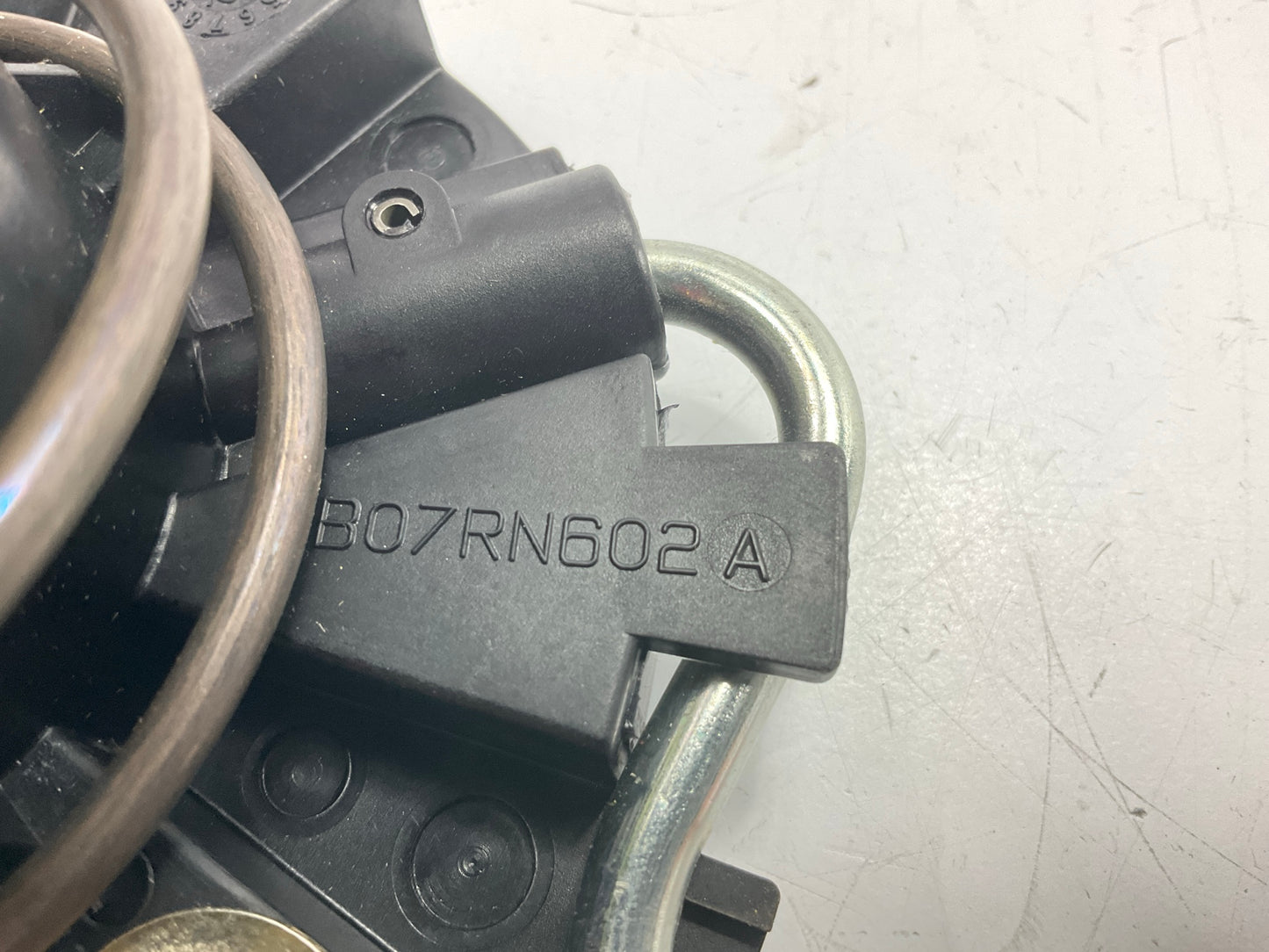 NEW - OUT OF BOX - DB07RN602A Clutch Release Bearing & Slave Cylinder Assembly