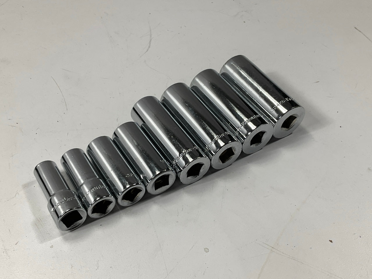 VINTAGE - 7 Piece Deep Socket 6 Point, 3/8'' Drive (Mismatched 9/16'') MADE IN USA
