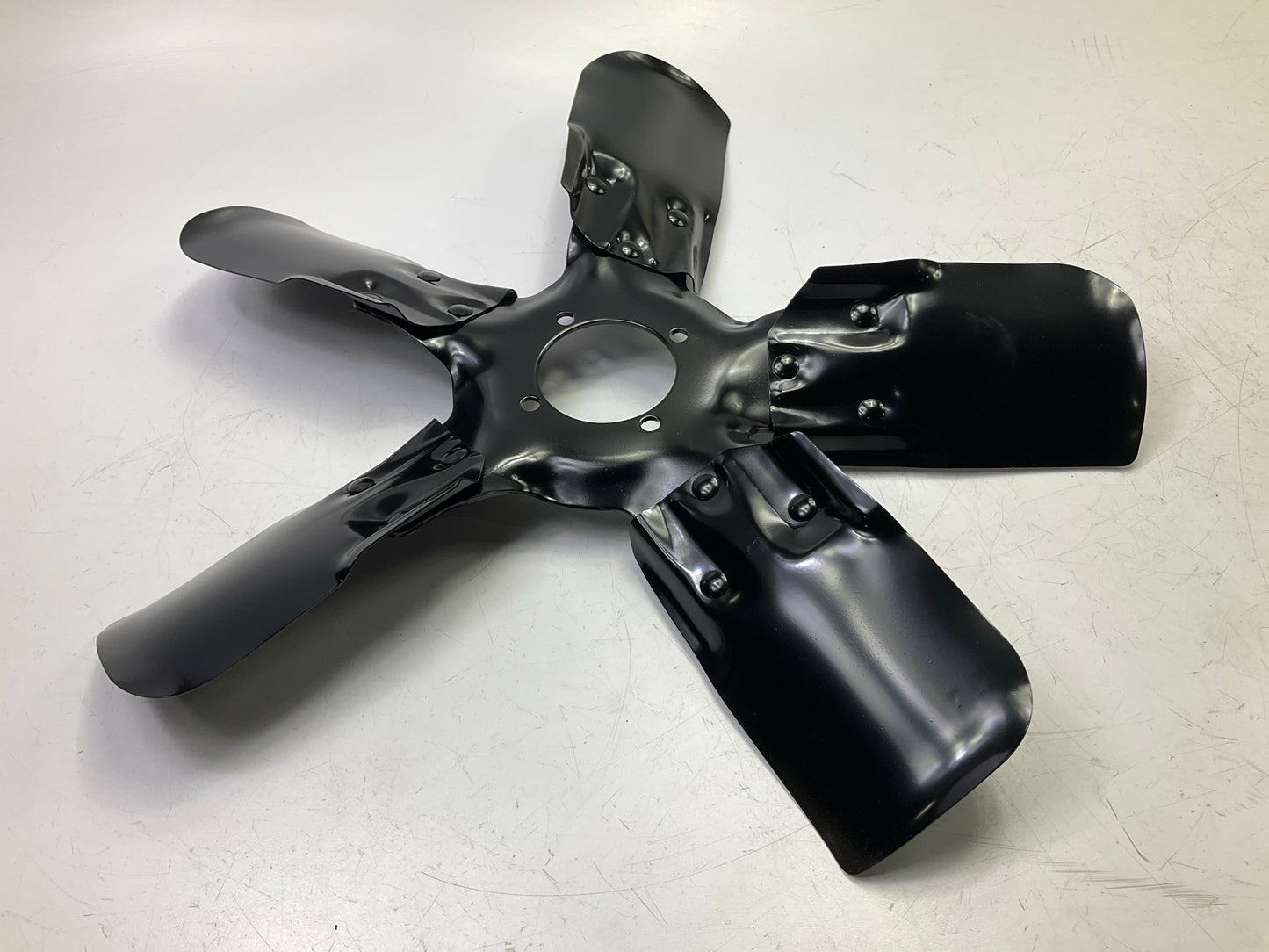NEW DGD3089AA Engine Radiator Cooling Fan Blade, 5-Blade
