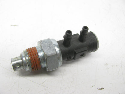 NEW - OUT OF BOX DPV-21 Ported Vacuum Switch