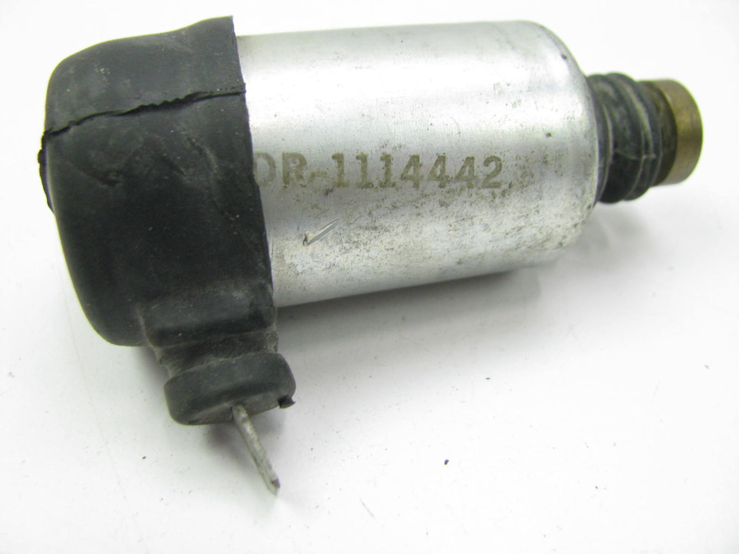 NEW - OUT OF BOX Idle Stop Solenoid Carter 4 BBL DR1114442 3438303 For Chrysler