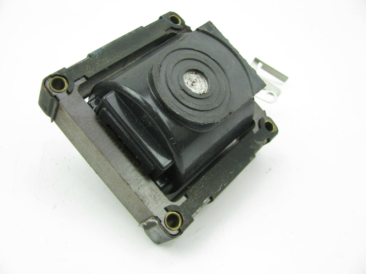NEW - OUT OF BOX DR-31 Ignition Coil - 8131936 DGG-419 D-523 D-530 D-532
