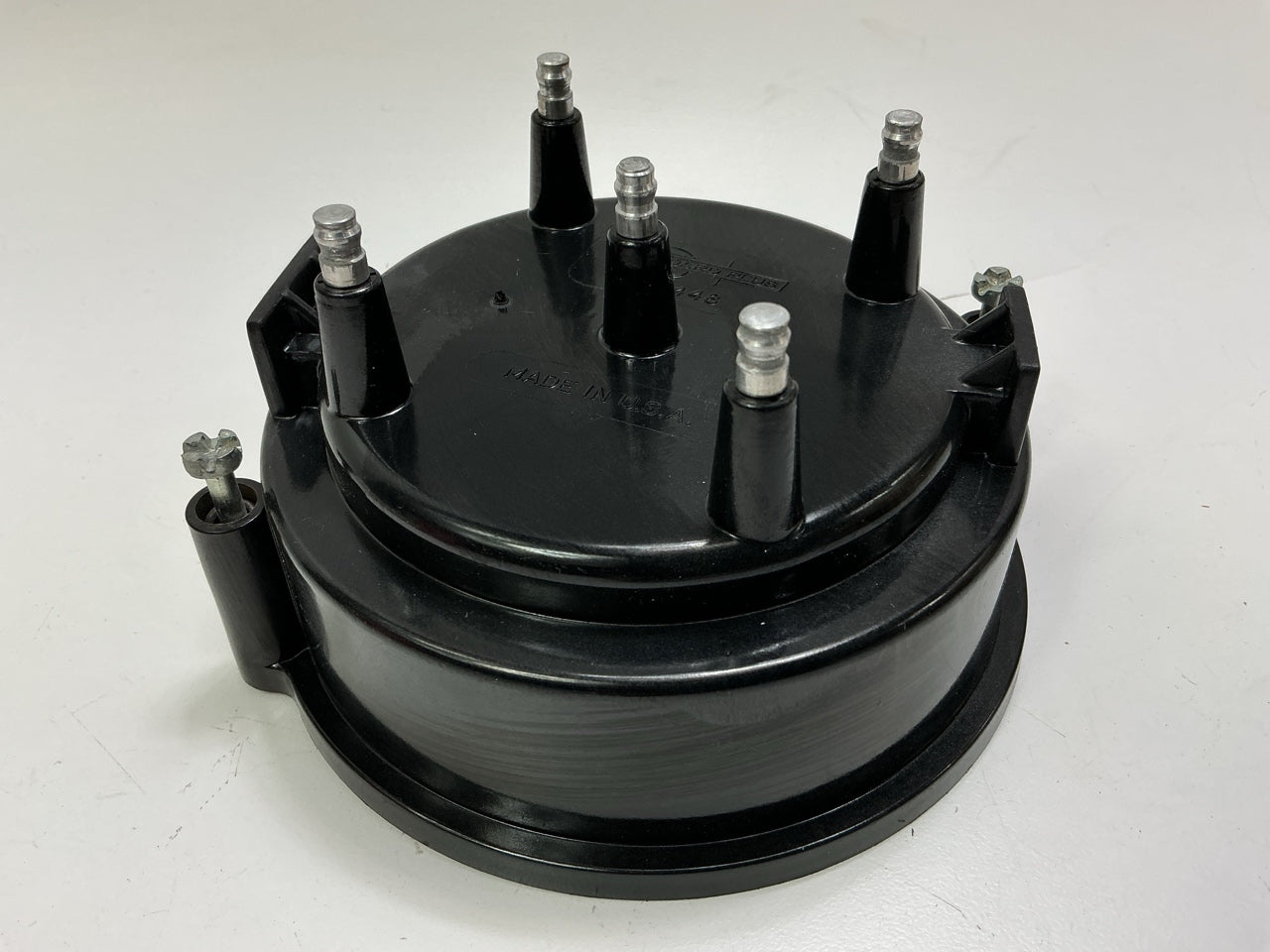 NEW - OUT OF BOX DR448 Ignition Distributor Cap