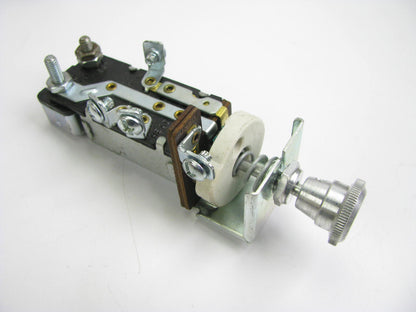 NEW - OUT OF BOX STANDARD DS-141 Headlamp Headlight Switch