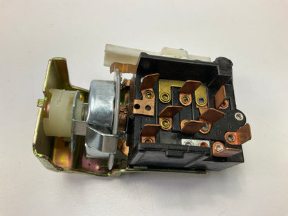 NEW - OUT OF BOX DS-273 Headlight Headlamp Switch
