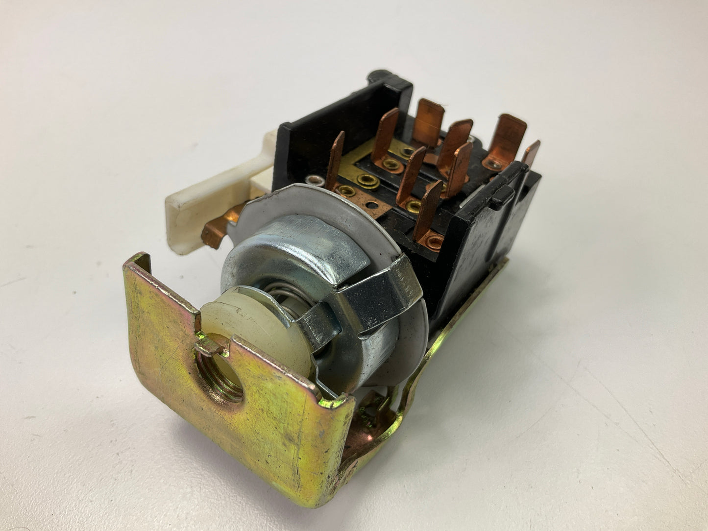 NEW - OUT OF BOX DS-273 Headlight Headlamp Switch