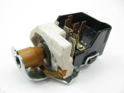 NEW - OUT OF BOX DS-502 Headlamp Headlight Switch - 1S1540 S437 55164 D1590
