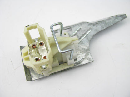 NEW - OUT OF BOX DS-697 Headlight Dimmer Switch D-837; 26021557