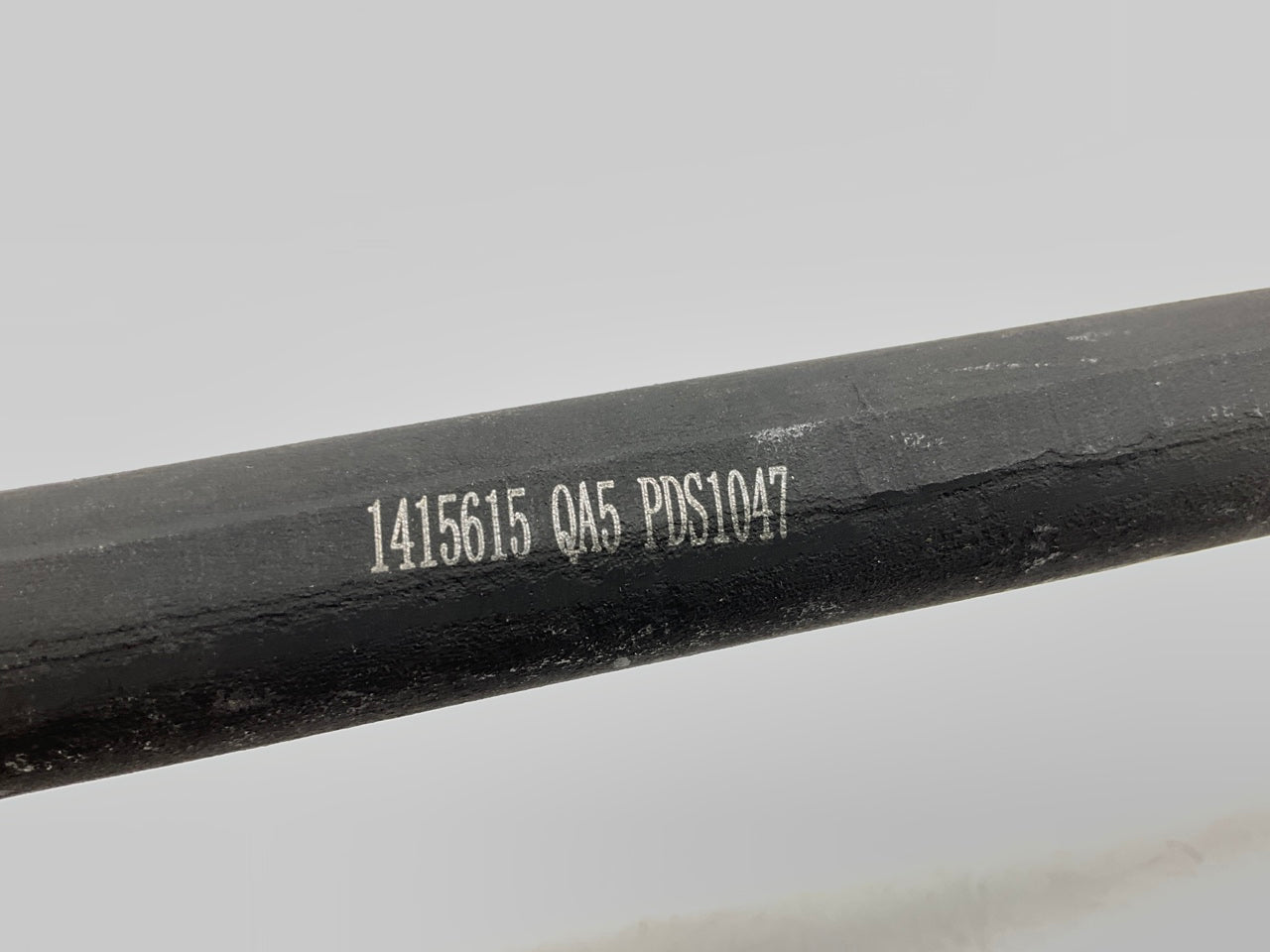 NEW - OUT OF BOX DS1047 Steering Center Link (RWD MODELS ONLY)