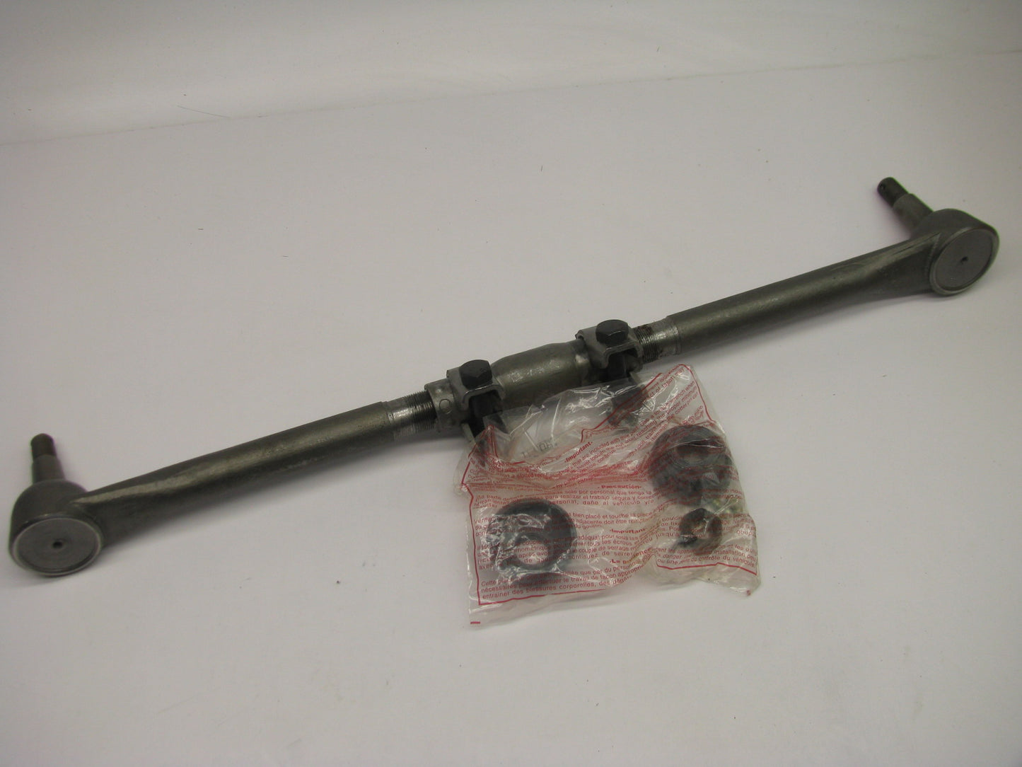 NEW - OUT OF BOX DS1065 Steering Center Drag Link