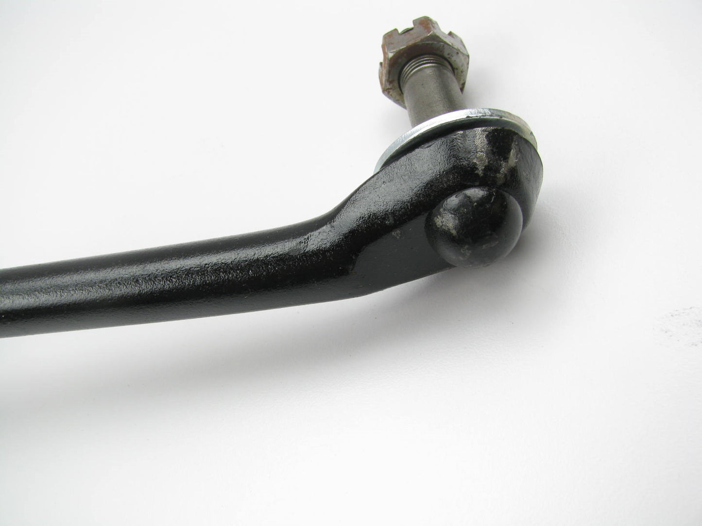 NEW - OUT OF BOX - DS744 Suspension Steering Center Drag Link