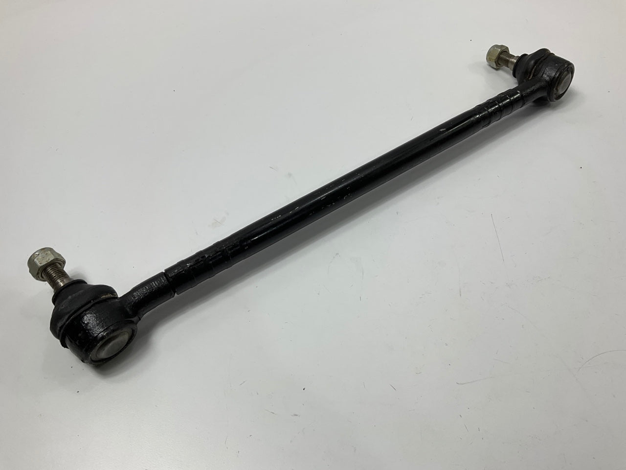 NEW UNBOX DS863 LEFT Steering Tie Rod End 1969-1974 Volvo 142 144 145, 70-75 164