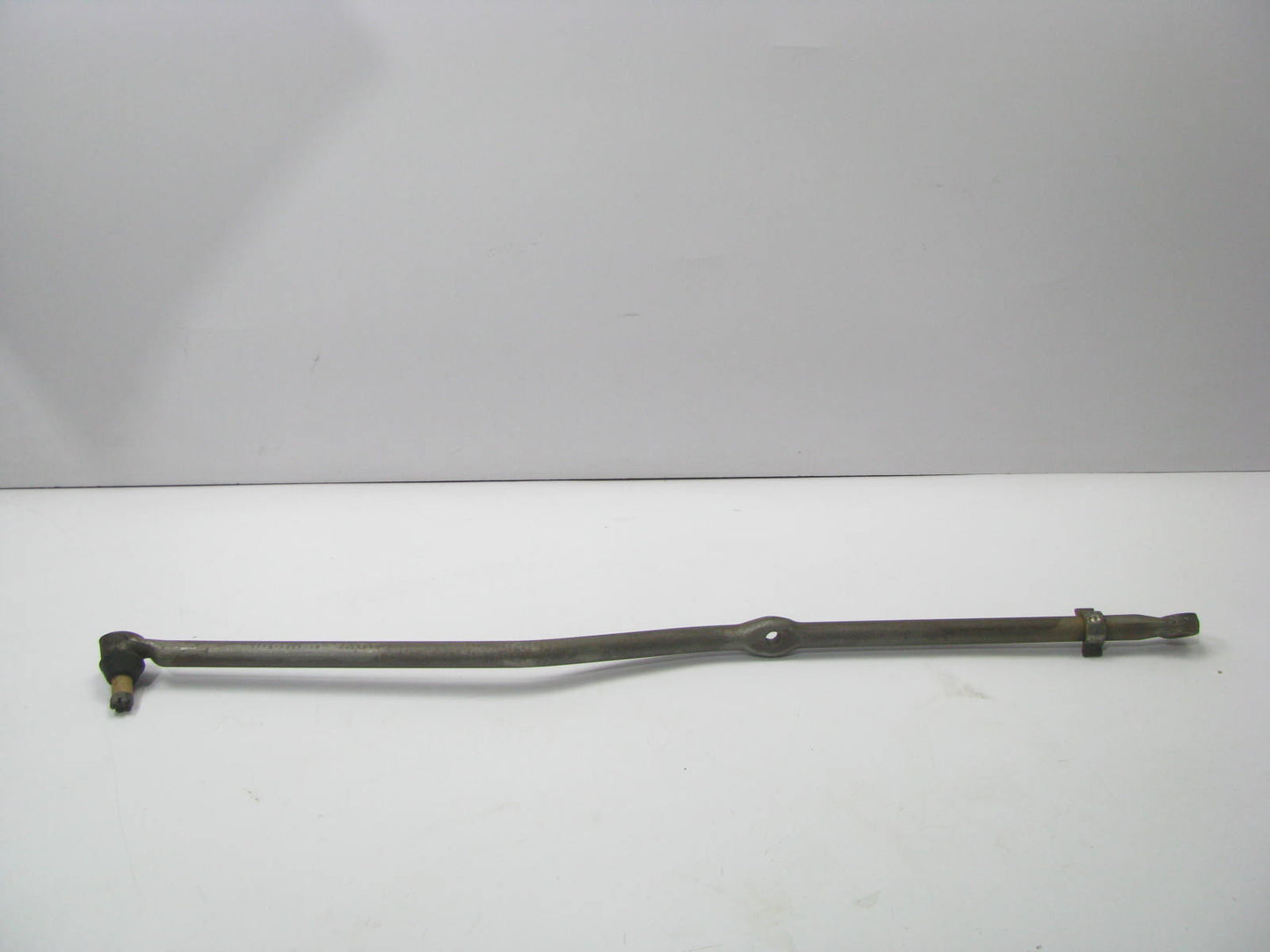 NEW - OUT OF BOX  DS884 Steering Tie Rod End Drag Link - 4WD ONLY 1976 F-150