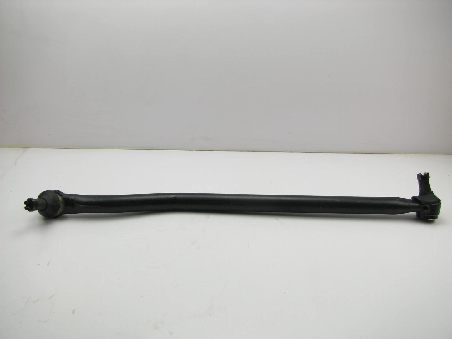 NEW - OUT OF BOX - DS988 Steering Drag Link
