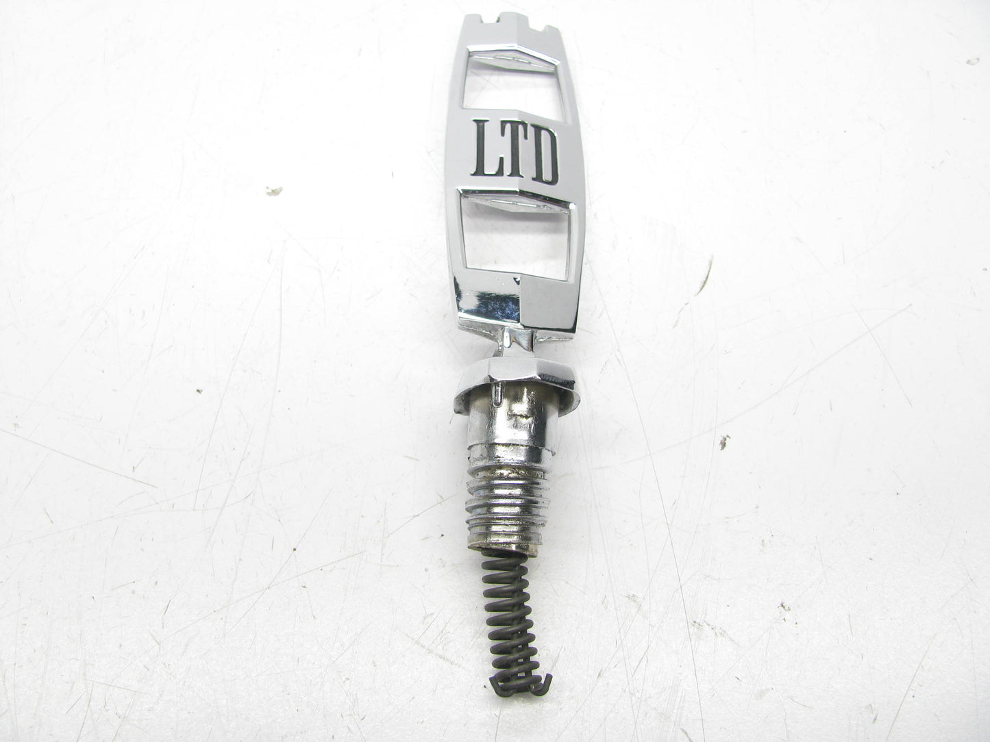 NEW UNBOXED OEM 1980 Ford LTD Hood Ornament E0AB-8B343-CA