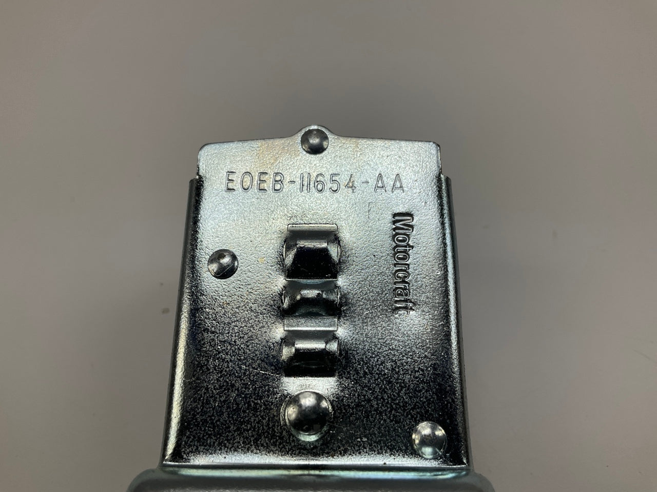 NEW - OUT OF BOX - OEM Ford E0EB-11654-AA Headlight Lamp Switch