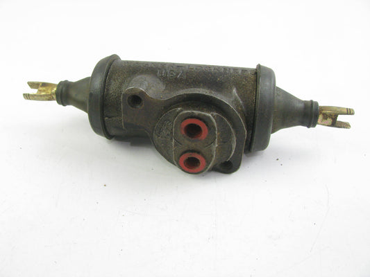 NEW - OUT OF BOX FORD E0HZ-2261-A Rear Drum Brake Wheel Cylinder