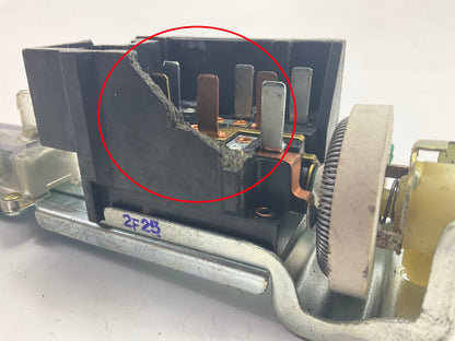 BROKEN CONNECTOR - OUT OF BOX E0SB-11654-CC Headlight Headlamp Switch