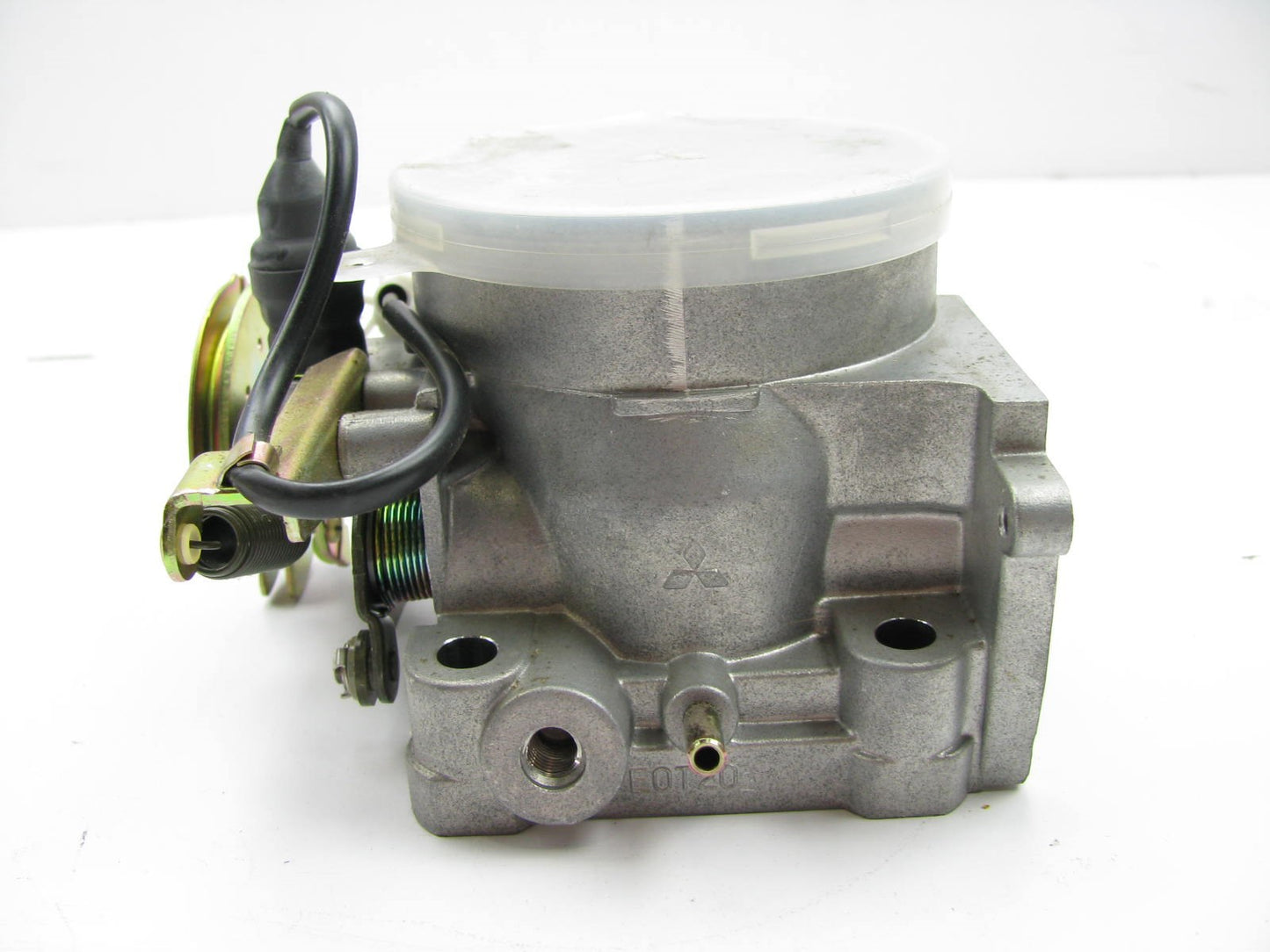 NEW - OUT OF BOX - OEM Ford Throttle Body For 90-92 626 MX-6 Probe 2.2L E0T20274