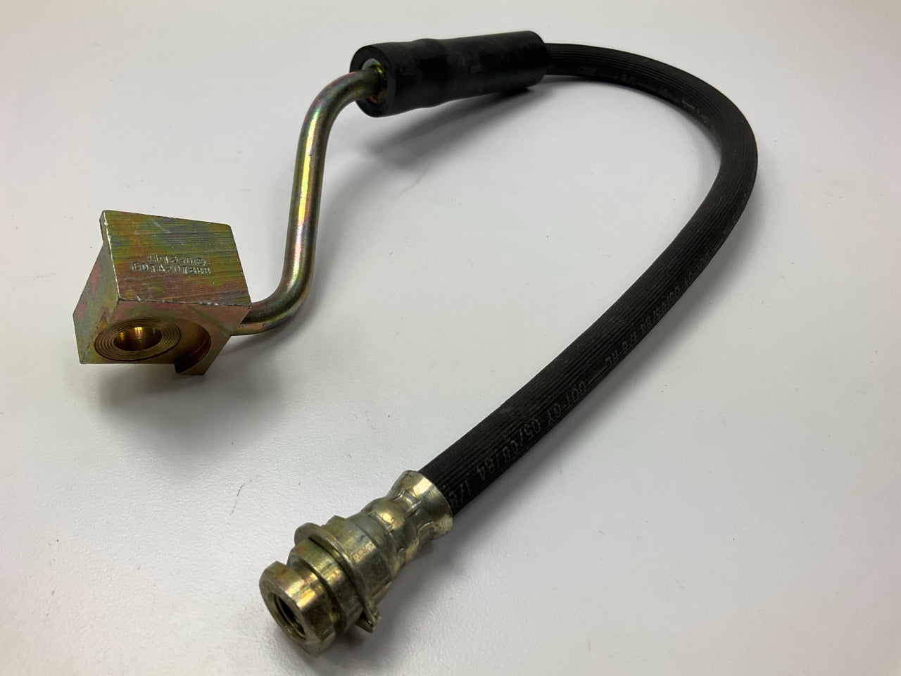 NEW - OUT OF BOX - OEM FORD E0TA-2078-BB Front Right Brake Hose