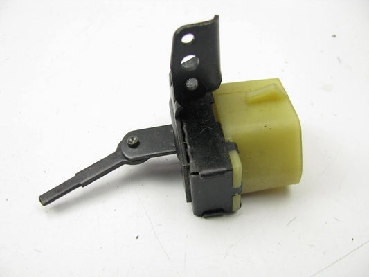NEW - OUT OF BOX - OEM Ford E0VH-19A642-AA HVAC A/C Blower Control Switch