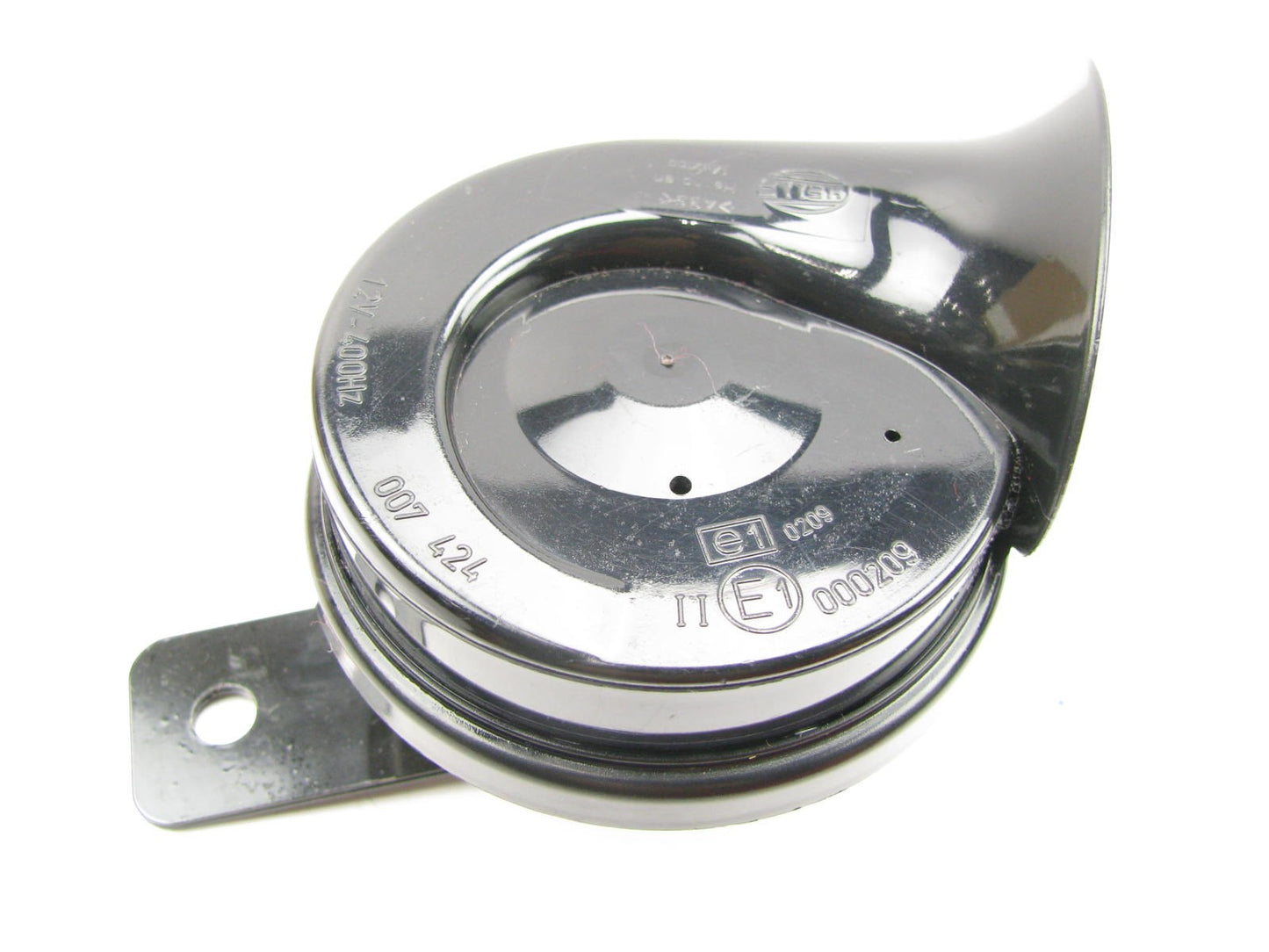 NEW - OUT OF BOX - Hella E1000209 UNIVERSAL Horn 12V 400Hz 007242 007-424-655