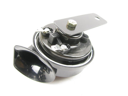 NEW - OUT OF BOX - Hella E1000209 UNIVERSAL Horn 12V 400Hz 007242 007-424-655