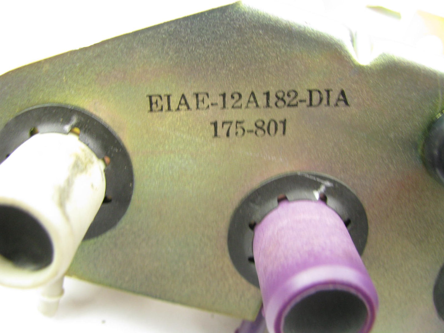 NEW - OUT OF BOX - OEM Ford E1AE-12A182-D1A Distributor Modulator Valve Switch