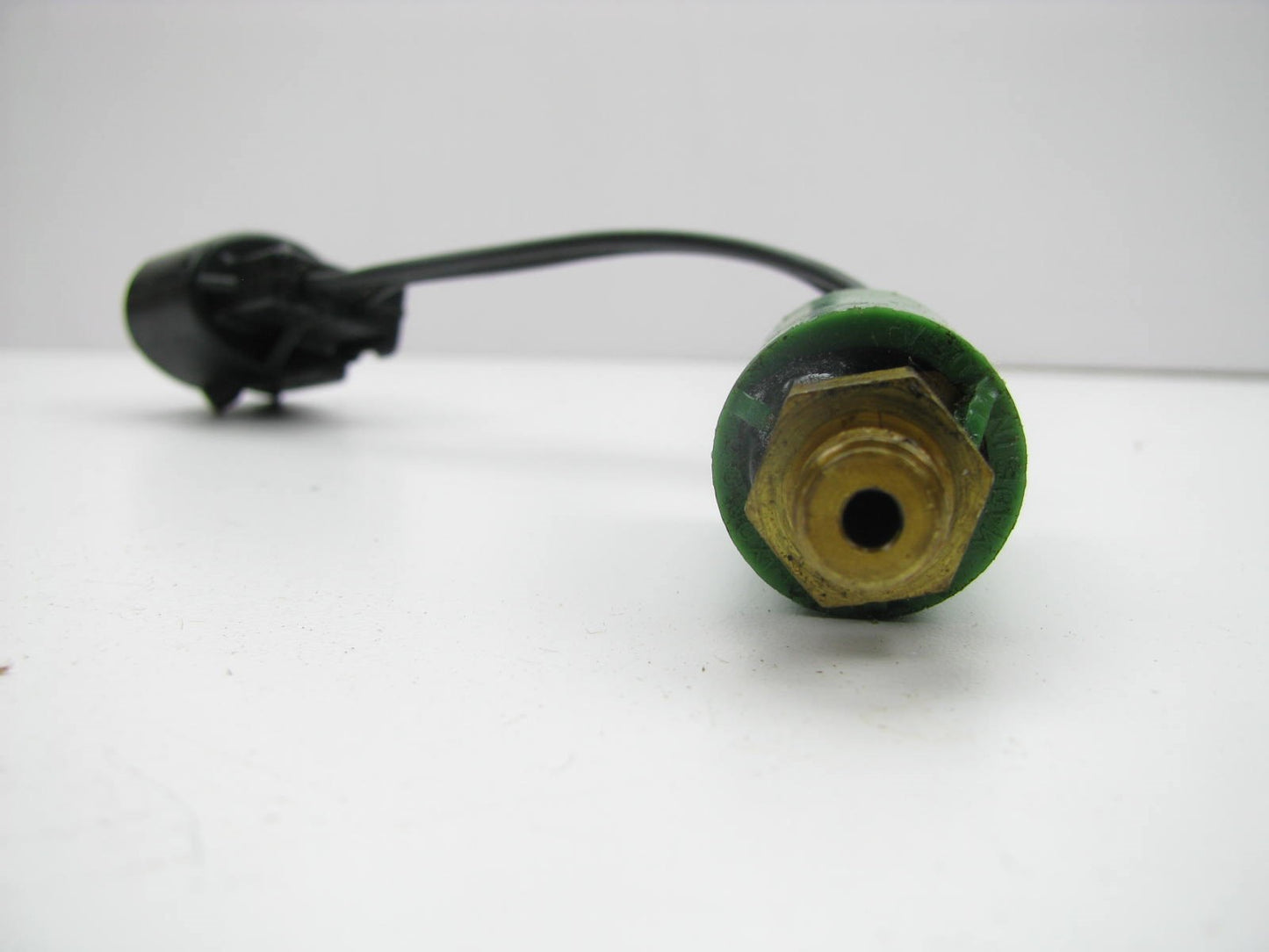 NEW OUT OF BOX OEM Ford E1EC-3N824-AA Power Steering Pressure Switch 1981 Capri