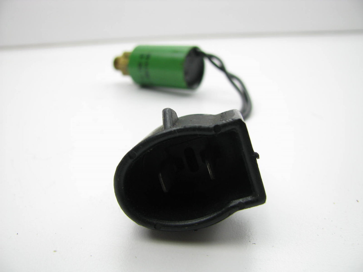 NEW OUT OF BOX OEM Ford E1EC-3N824-AA Power Steering Pressure Switch 1981 Capri