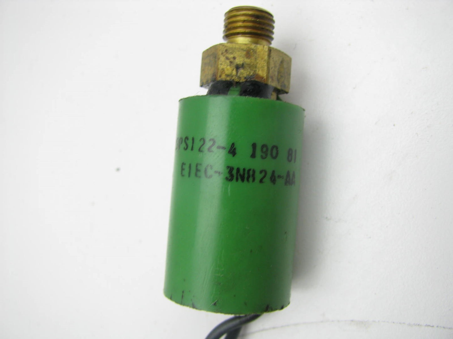 NEW OUT OF BOX OEM Ford E1EC-3N824-AA Power Steering Pressure Switch 1981 Capri