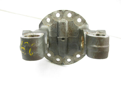 NEW - OUT OF BOX FORD E1HT-3106E-A Front Left Spindle 1975-82 L-Series 12M Axle
