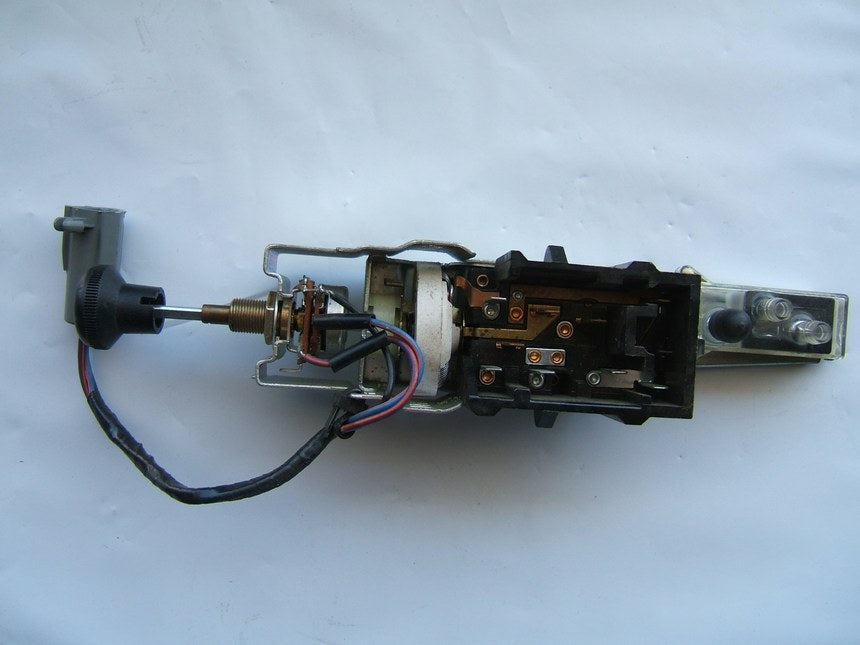 NEW - Out Of Box E1SB-11654-AA Headlamp Switch 1980-1982 Ford Thunderbird