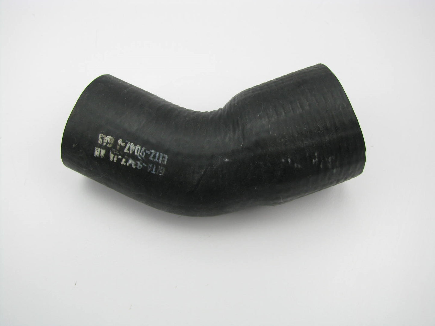 NEW - OUT OF BOX OEM Ford E1TA-9047-JA Fuel Tank To Filler Pipe Hose E1TZ-9047-J