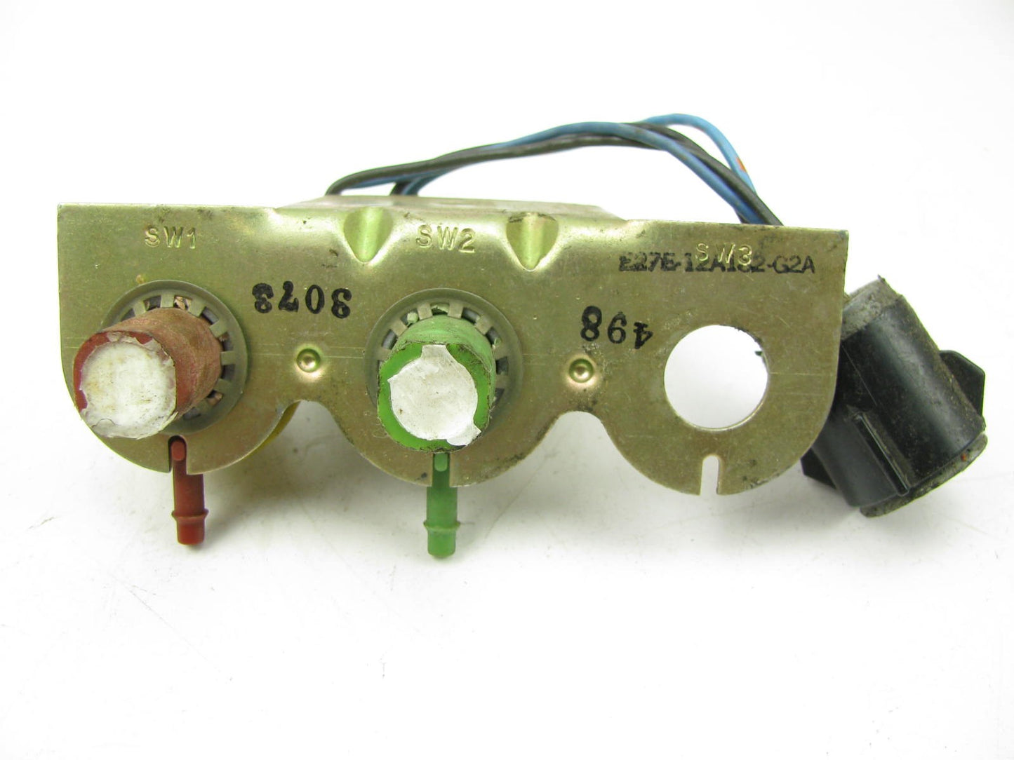 Ford E27E-12A182-G2A Distributor Modulator Valve Solenoid 83-84 Ranger 2.3L