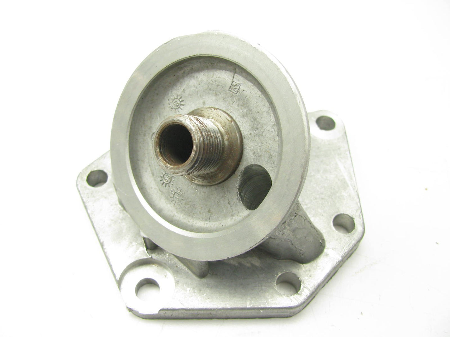 NEW - OUT OF BOX - OEM Ford E2AE-6881-BC Oil Filter Adapter Boss