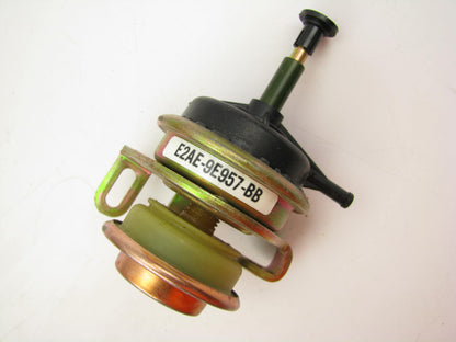 NEW - OUT OF BOX - OEM Ford E2AE-9E957-BB VV Carburetor 2-BBL Idle Dashpot