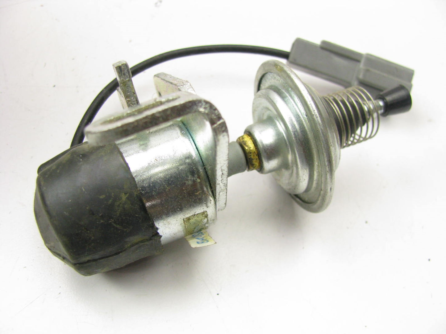 NEW OUT OF BOX Ford E2AE-9S520-AB Idle Stop Solenoid 1982-1984 Mustang 5.0L GT