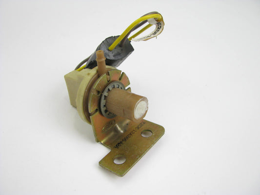 NEW OUT OF BOX - OEM E2DE-12A265-A2A Timing Vacuum Sensor 82-83 Ford 3.8L 4.2L