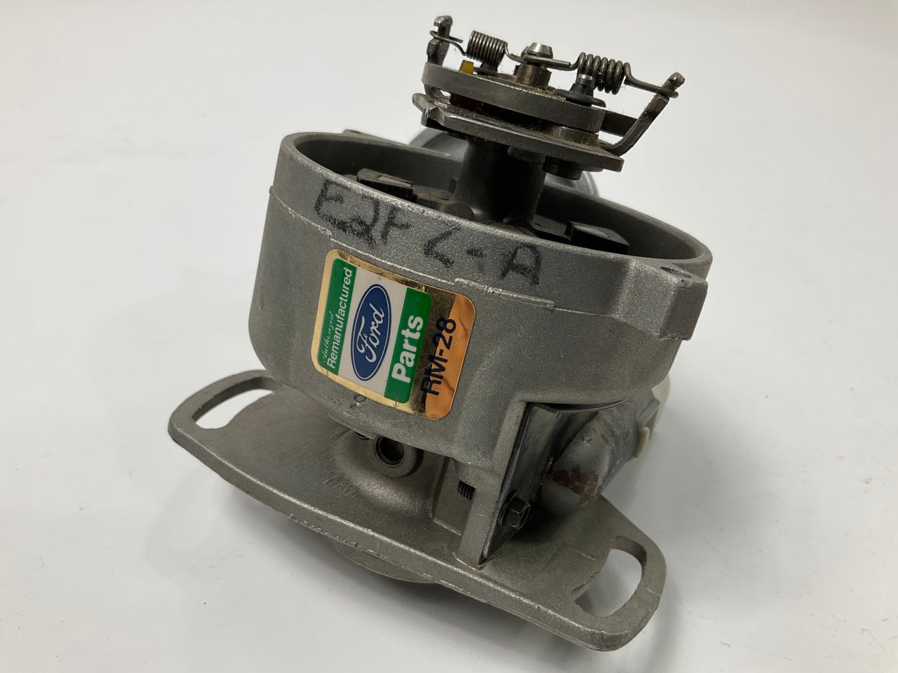 REMAN. OEM Ford E2FZ-12127-E Distributor - 1981-1985 Ford Escort, EXP, Lynx 1.6L