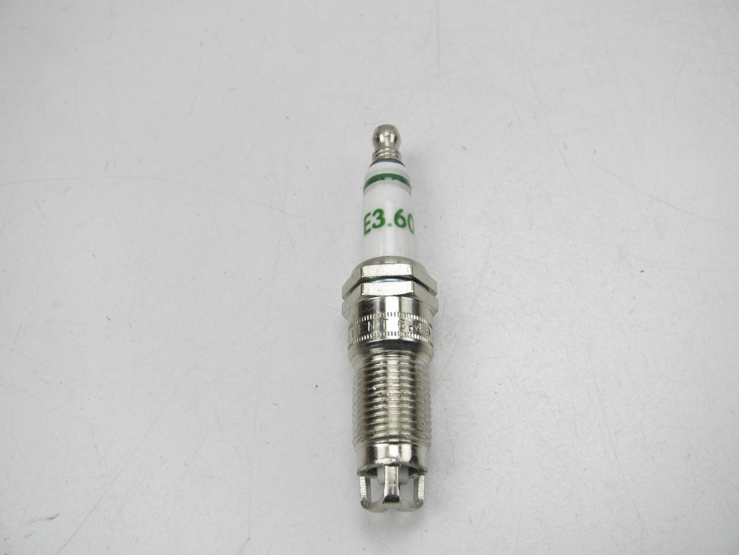 E3.60 Performance Spark Plug - 5/8'' Hex 0.708'' Reach 14mm Thread Diameter