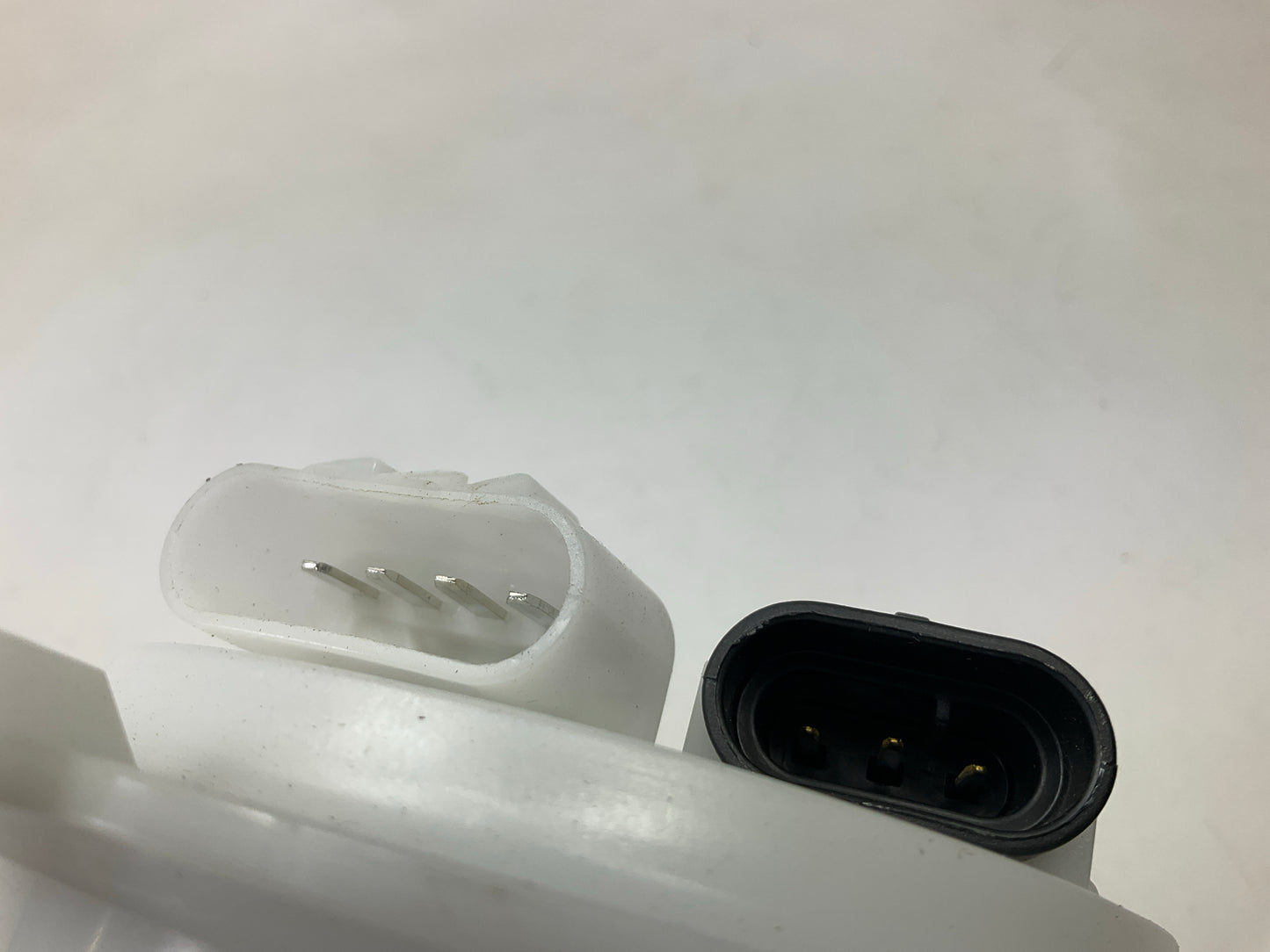 Missing The Float - Comes As Shown - Unboxed Airtex E3953M Fuel Pump