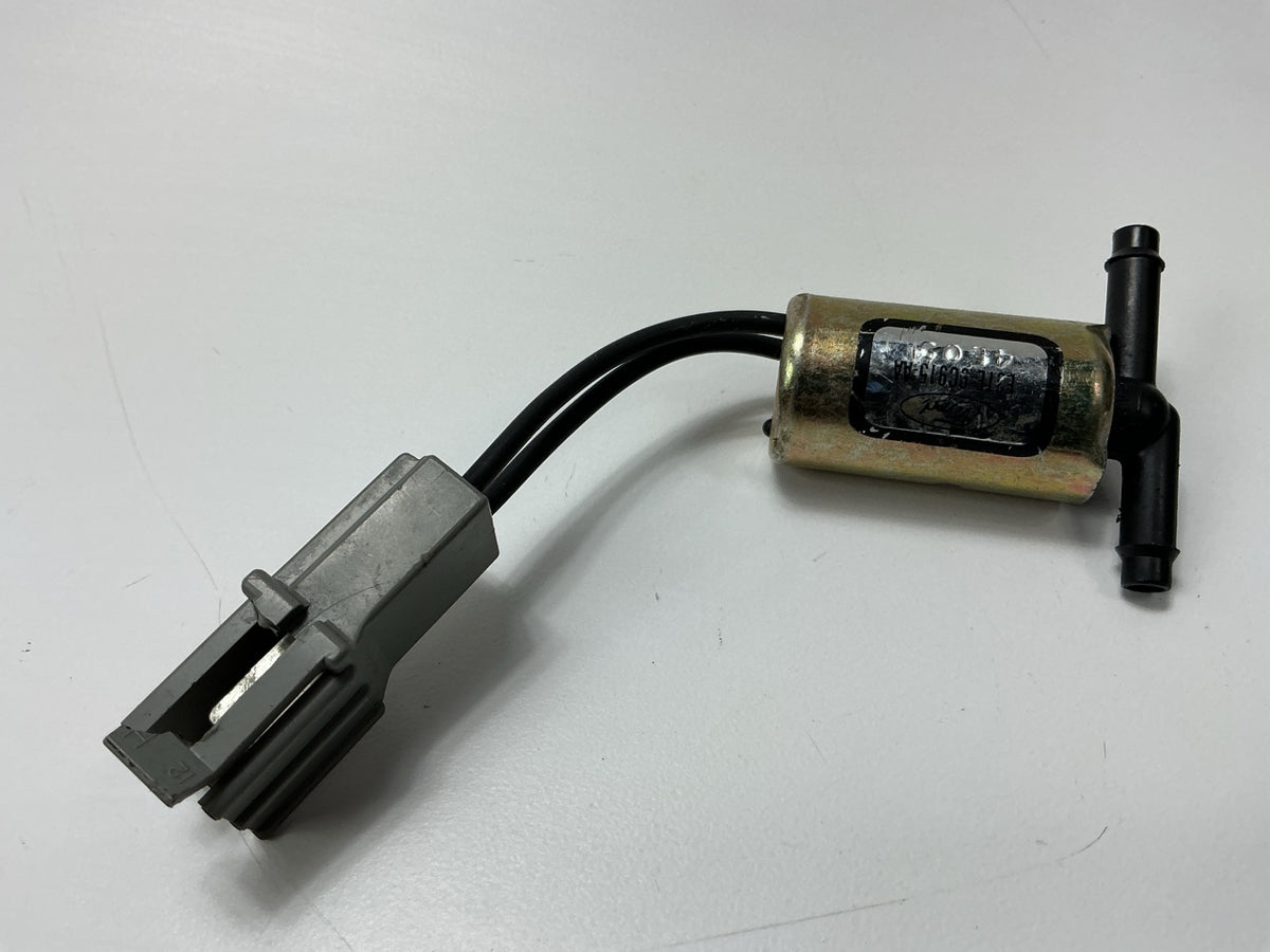BROKEN CONNECTOR - OUT OF BOX - OEM E3TE-9C915-AA Vapor Canister Purge Valve
