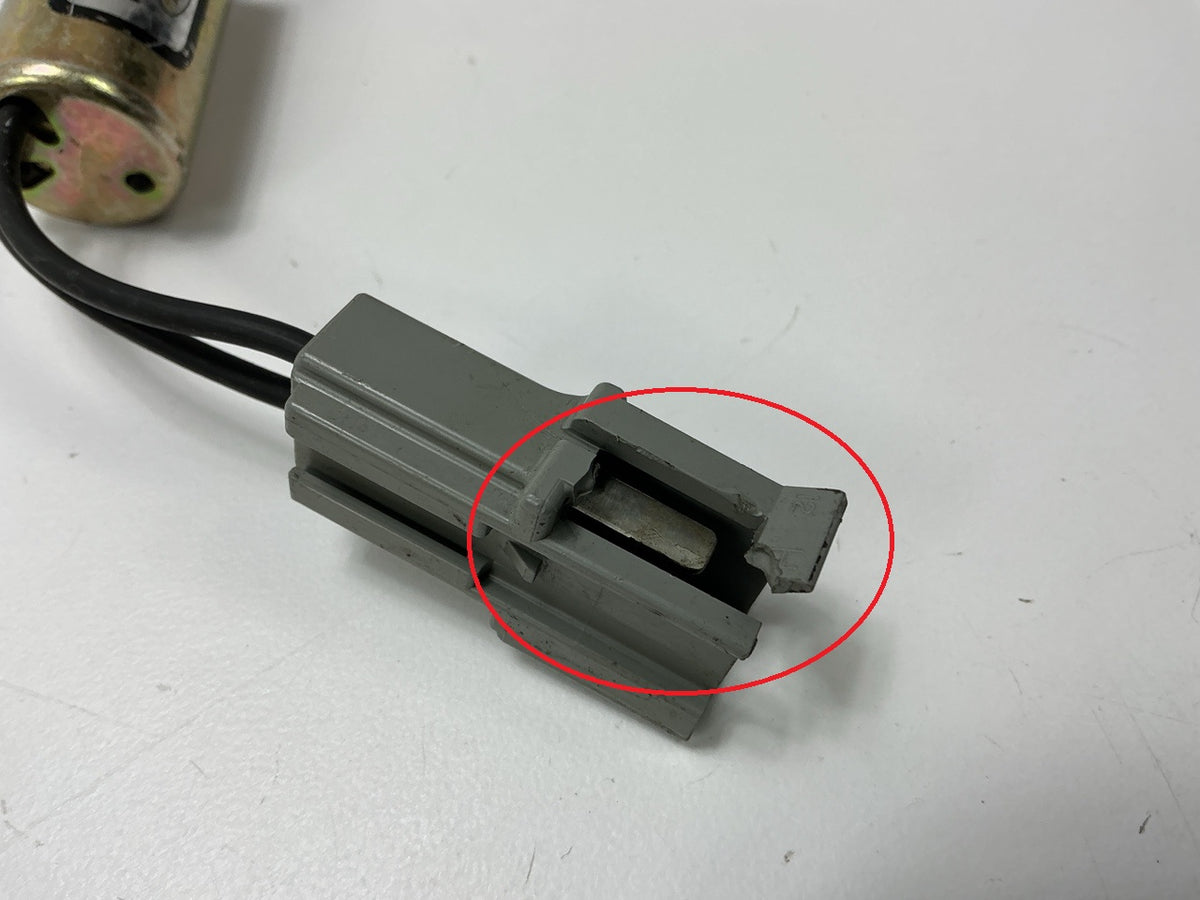 BROKEN CONNECTOR - OUT OF BOX - OEM E3TE-9C915-AA Vapor Canister Purge Valve