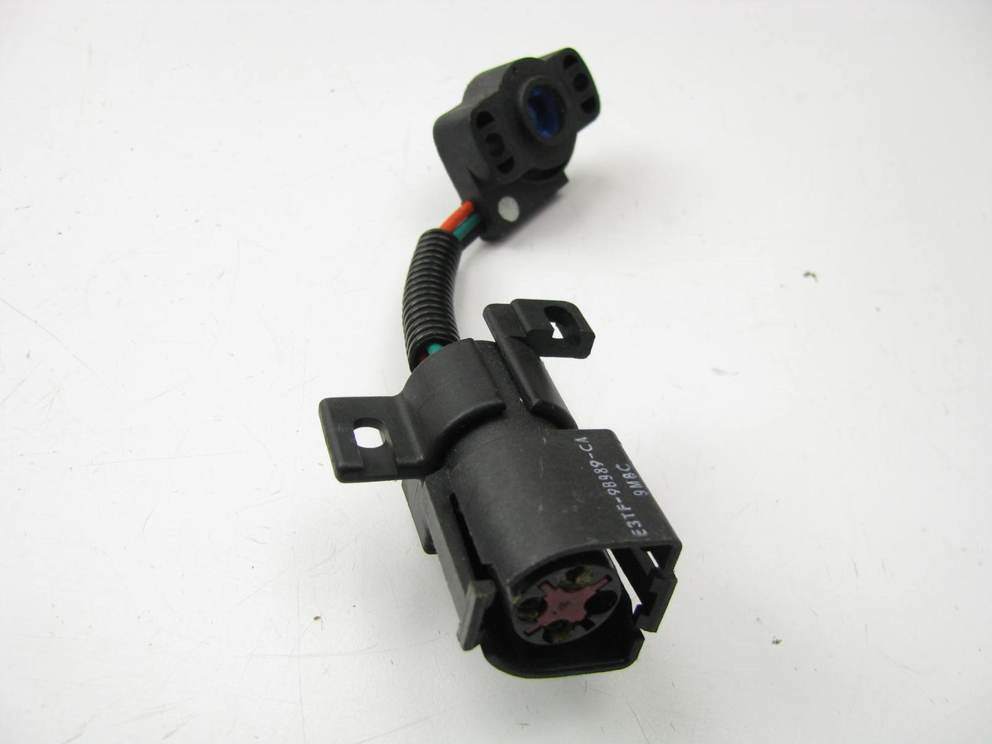 NEW OUT OF BOX OEM Ford E3TF-9B989-CA Throttle Position Sensor TPS 83-84 2.8L V6
