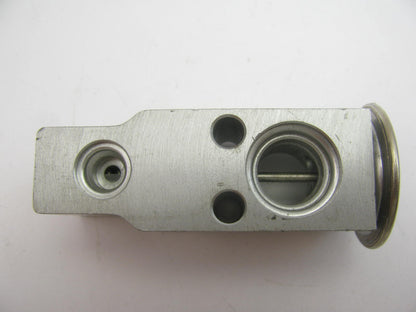 NEW - OUT OF BOX OEM 41623-0230 Front A/C Expansion Valve For 2002-05 Kia Sedona