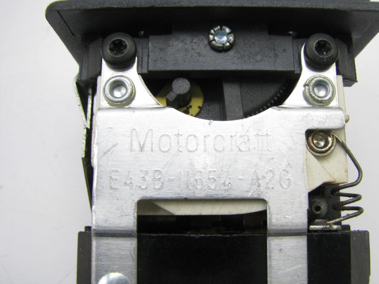 NEW - OUT OF BOX - OEM MOTORCRAFT FORD E43B-11654-A2G Headlamp Headlight Switch