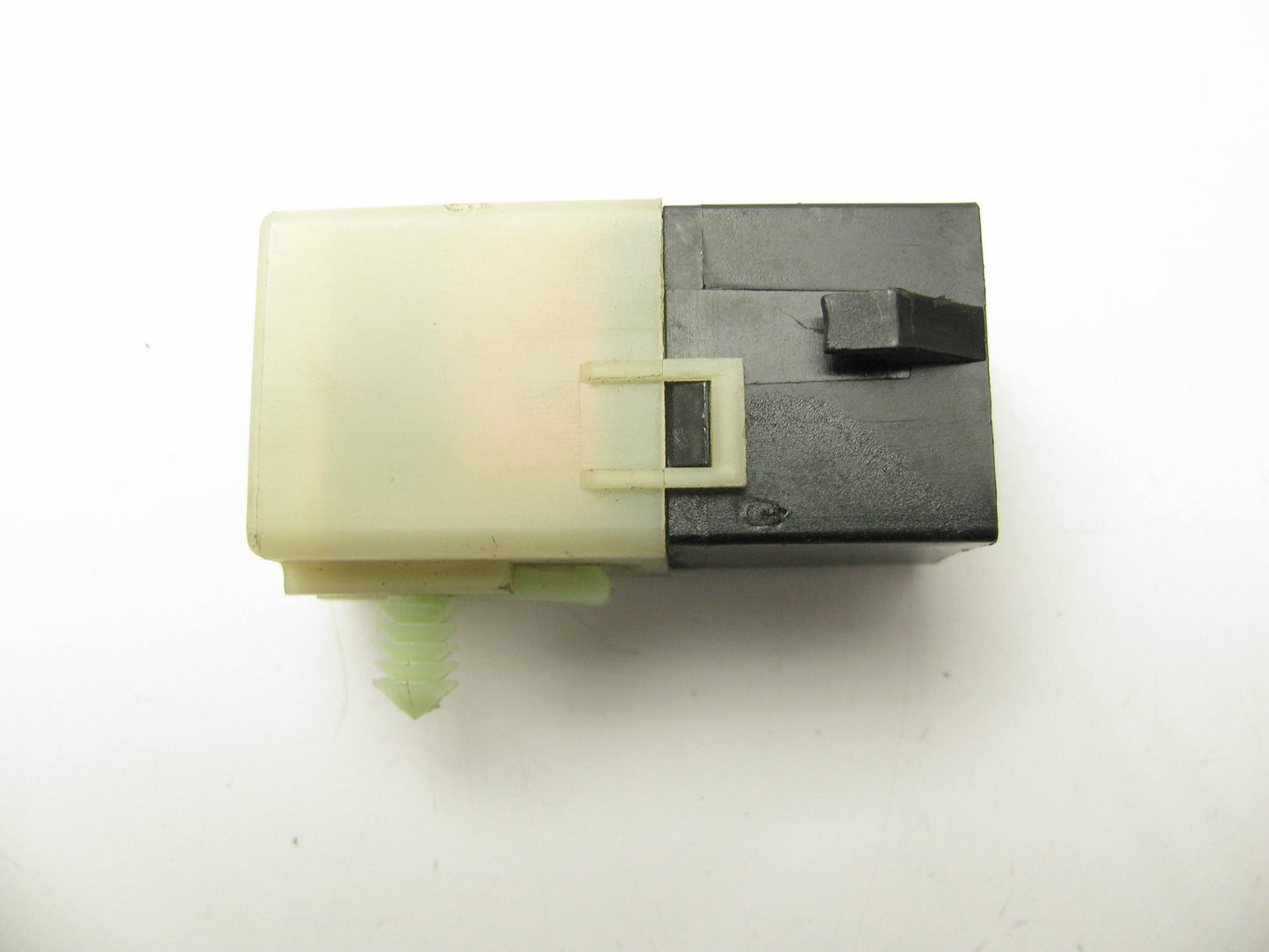 NEW - OUT OF BOX - OEM FORD E47F-12A646-AA Fuel Injection Relay