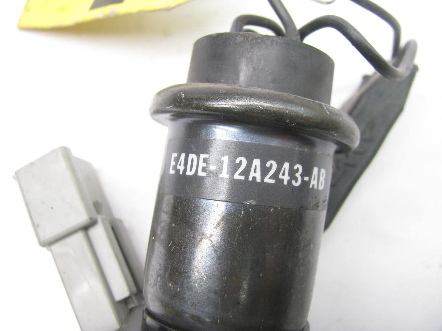 NEW UNBOXED OEM Ignition Barometric Pressure Switch Ford # E4DE-12A243-AB