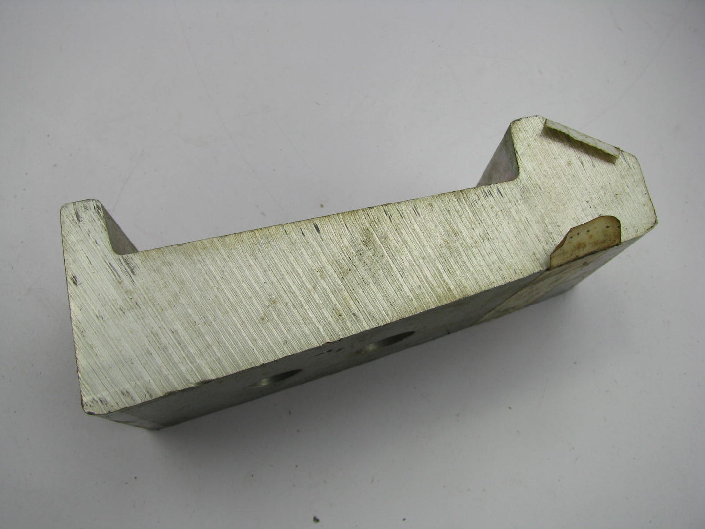 NEW - OUT OF BOX OEM FORD E4HZ-5793-J Rear Spring Seat Wear Pad 1980-1990 CL900